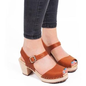 Brown Swedish Clogs by Lotta from Stockholm